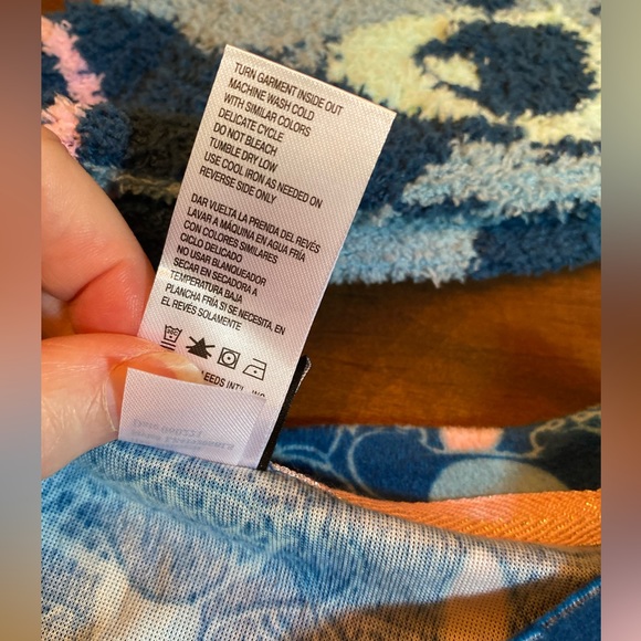 💥Disney Stitch PJ Top with Socks💥 NWT - Picture 8 of 11